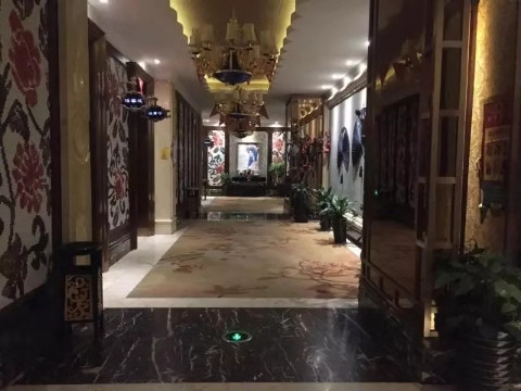 城阳哪个ktv荤的妹子质量好